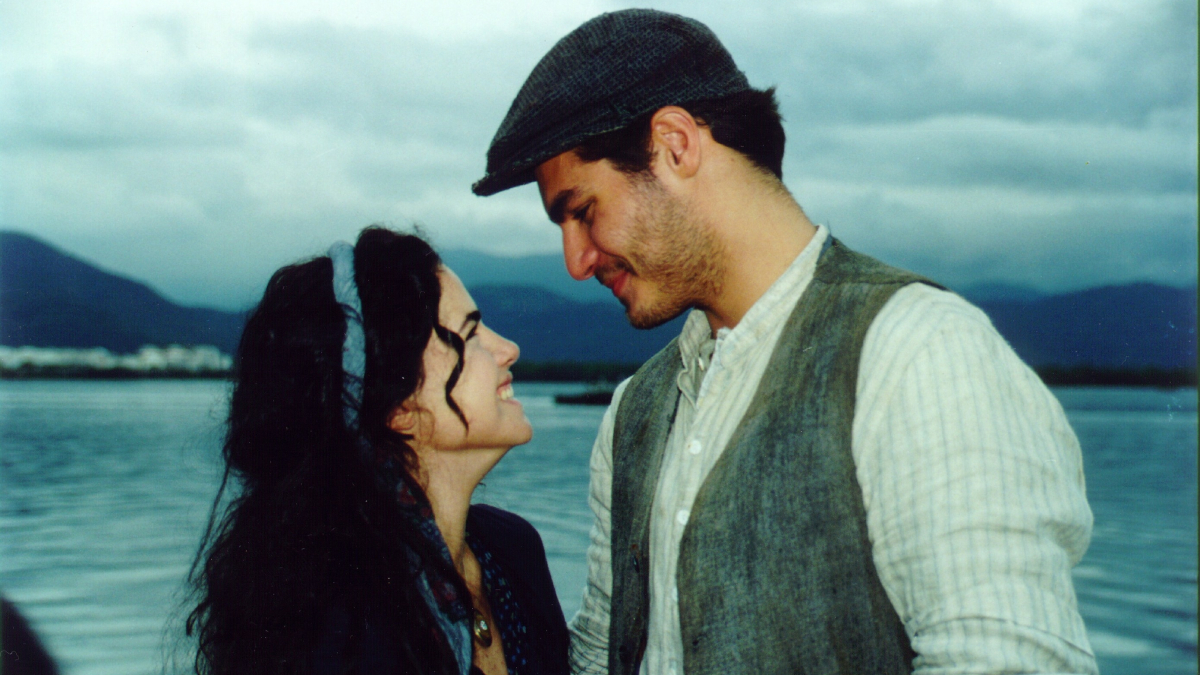 A trama inicia sua jornada justamente em Santos