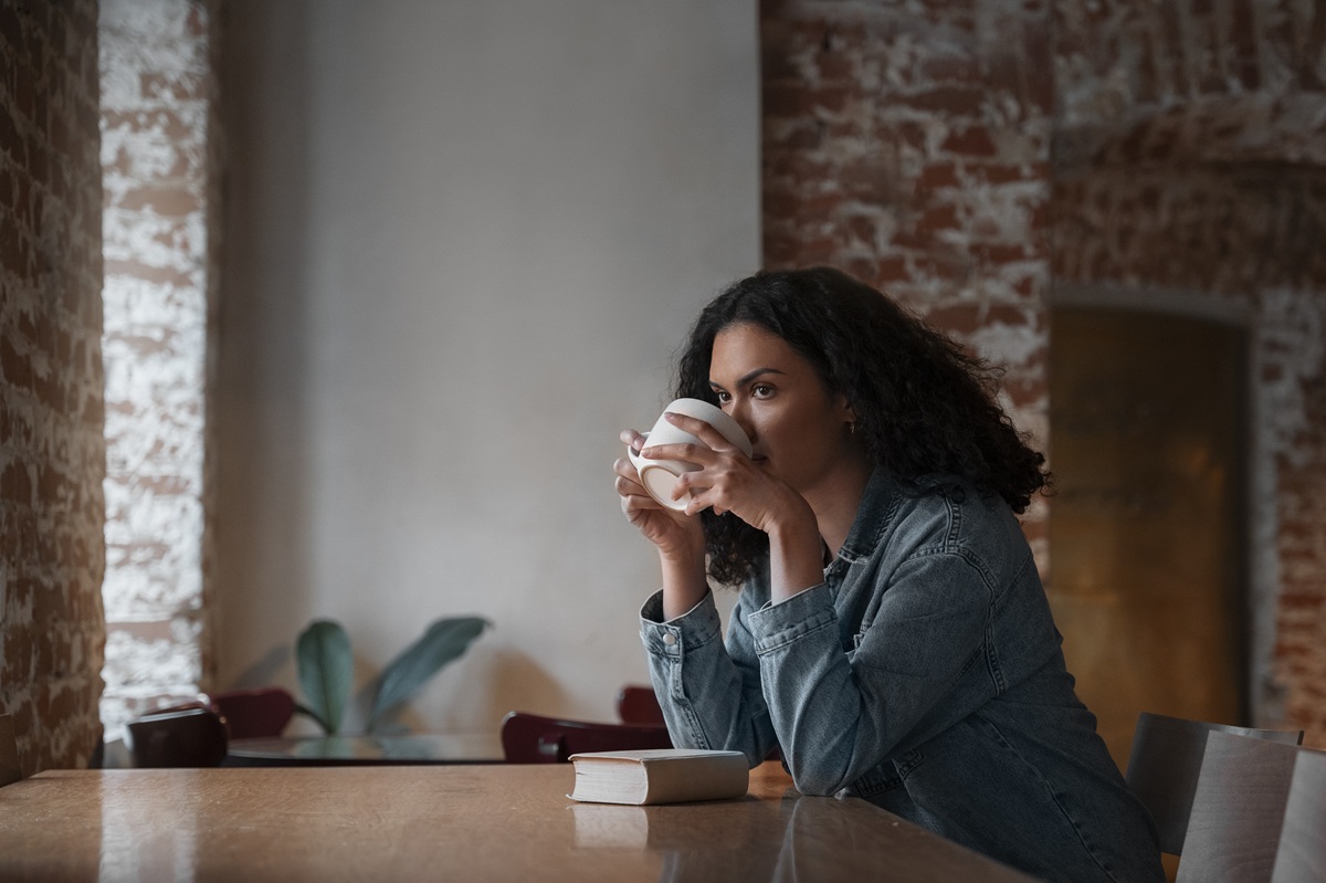Tomar café preto vai além de um simples hábito alimentar