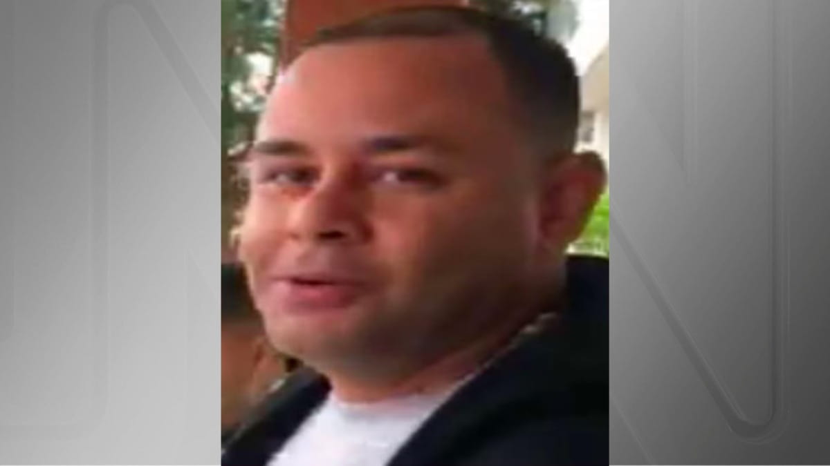 Documentos obtidos pelo programa Fantástico, da TV Globo, revelam que ele integra um núcleo criminoso que teria movimentado R$ 1 bilhão em tráfico de drogas e lavagem de dinheiro