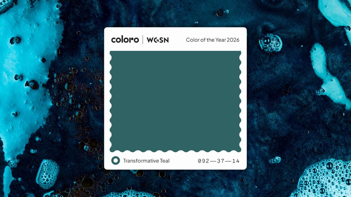 A WGSN e a Coloro elegeram o Transformative Teal como a cor do ano de 2026 um tom entre o azul e o verde que simboliza transformação, equilíbrio e consciência ambiental