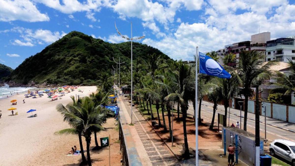No caso do litoral de São Paulo, a região foi contemplada com quatro praias ou marinas que receberam a Bandeira Azul