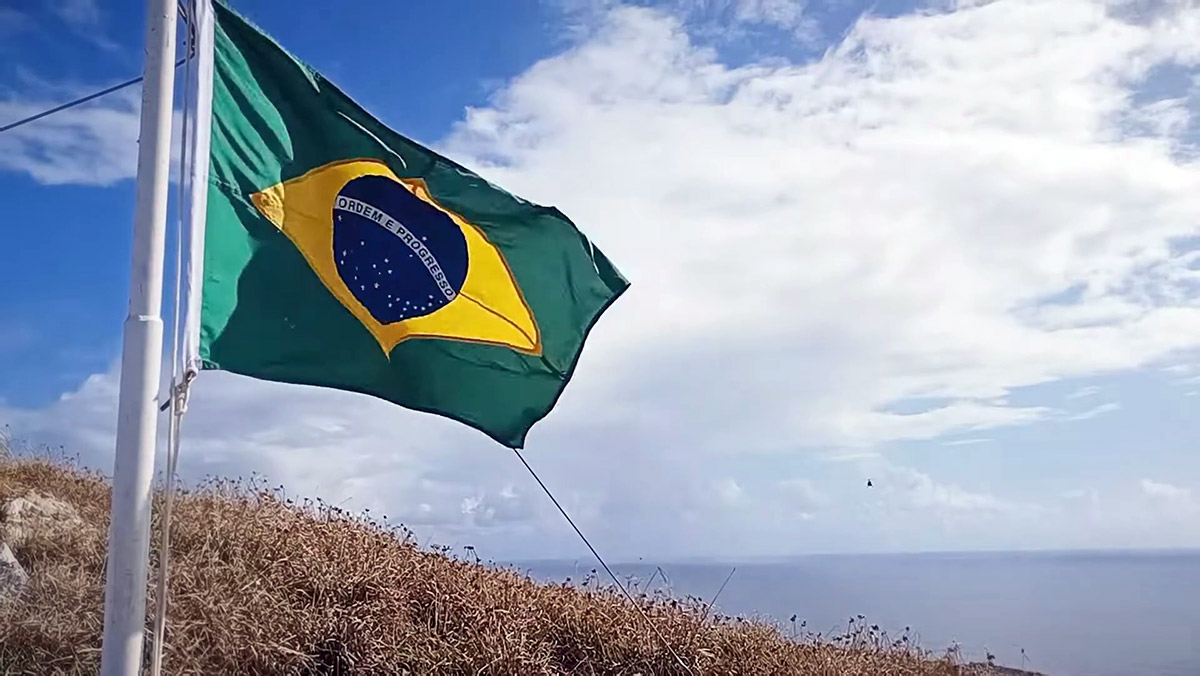 O arquipélago distante é formado por duas ilhas principais e duas menores, todas de origem vulcânica