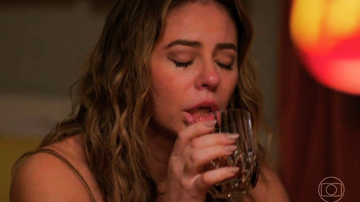 Cena icônica de Helena Roitman foi reproduzida na versão atual