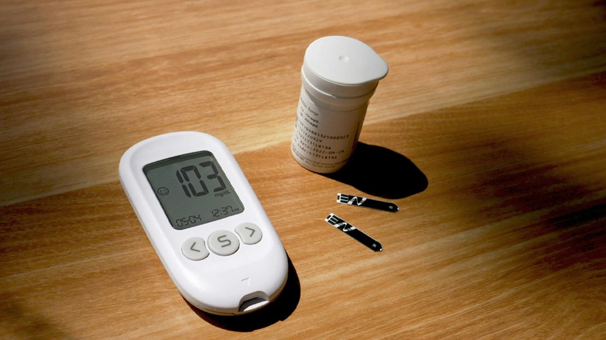 Consultar o médico é passo essencial para prevenir o avanço da doença