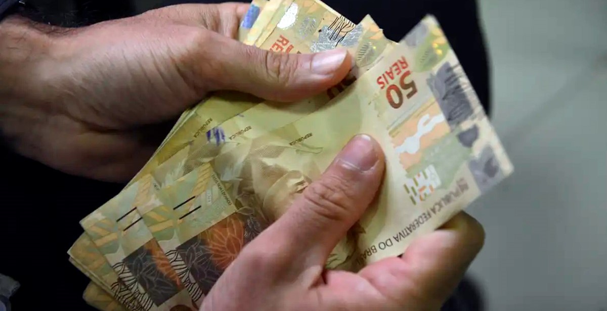 Com Mercúrio em Escorpião trazendo mais perspicácia e Lua Cheia em Áries iluminando a coragem e a ação, o período favorece decisões ousadas e oportunidades inesperadas