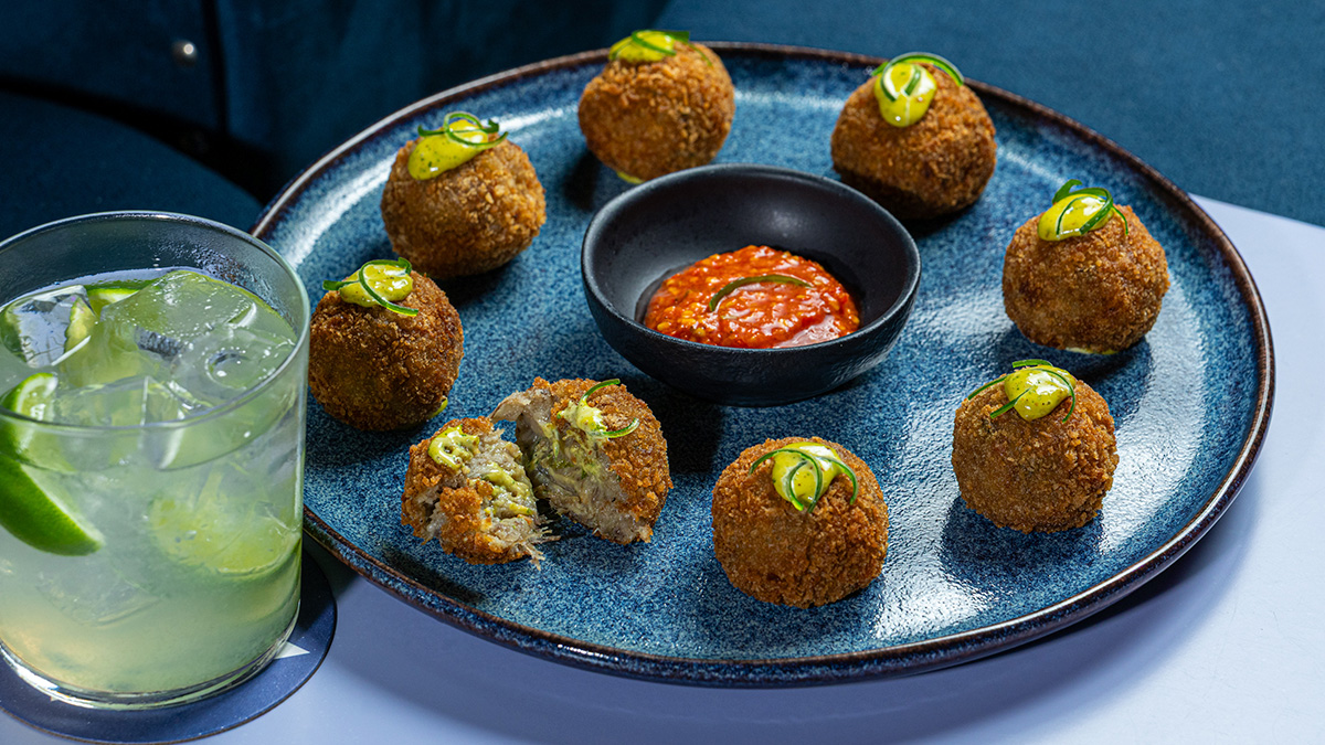 Durante um mês, o público poderá provar petiscos autorais, criados especialmente para o evento, em porções individuais ou para compartilhar.