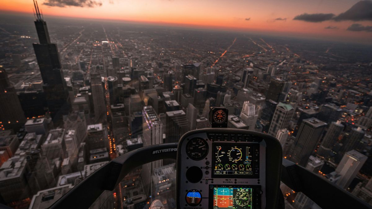 Esta cidade transformou seu espaço aéreo em uma rota intensa e movimentada