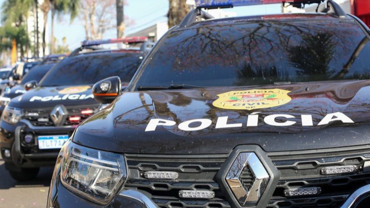 Trio foi detido por policiais da Delegacia de Investigações Gerais de Itanhaém