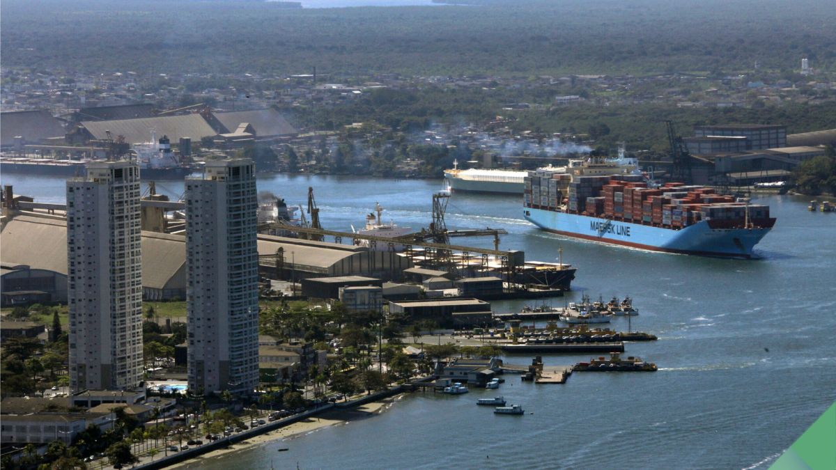 A iniciativa oferece passeio de escuna pelo canal de navegação e visitação terrestre em vans