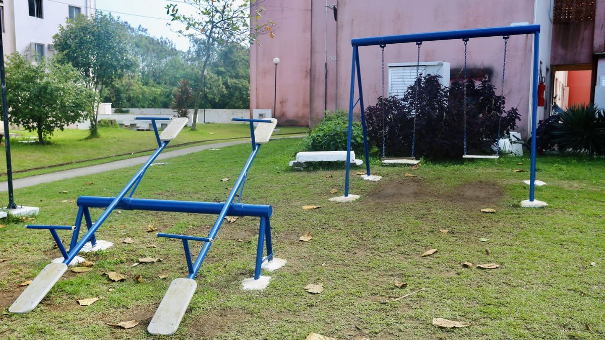 A Prefeitura tentava comprar 60 unidades de playground