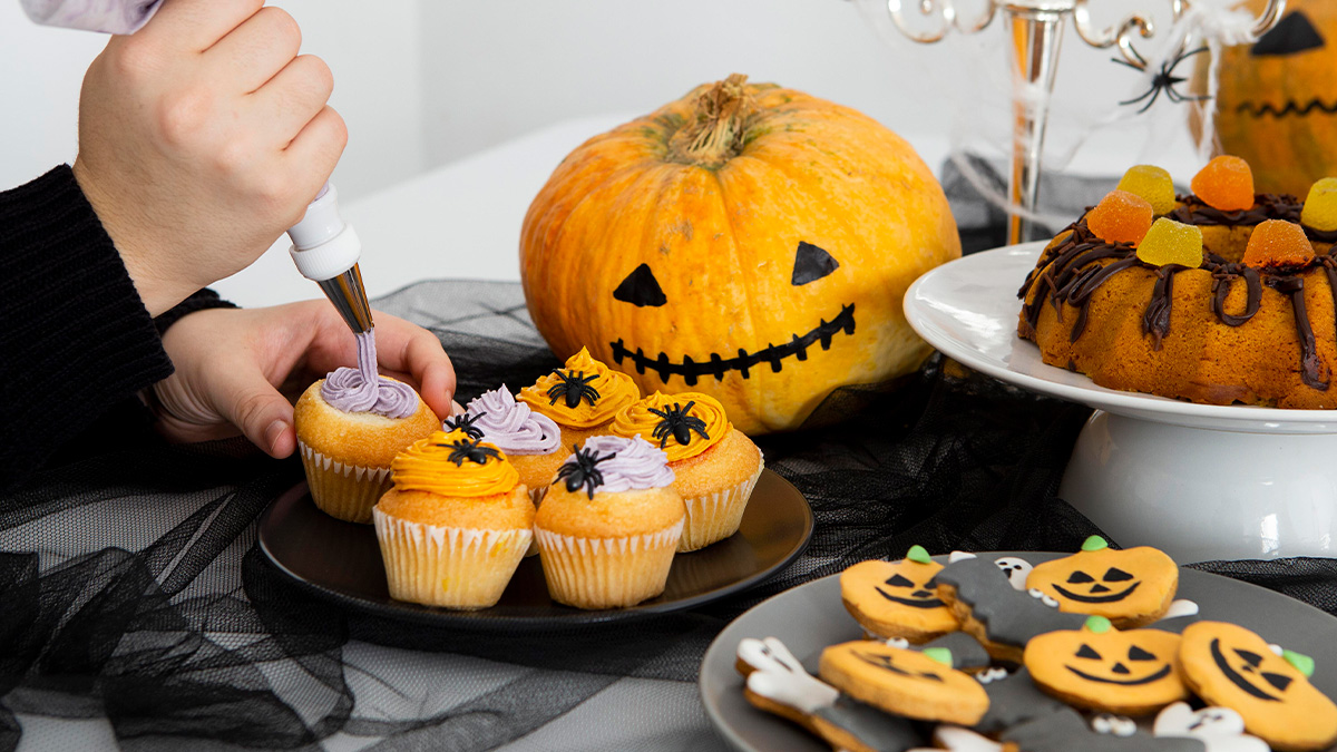 O Halloween não é só sobre fantasias e decoração, a comida também é parte essencial da festa