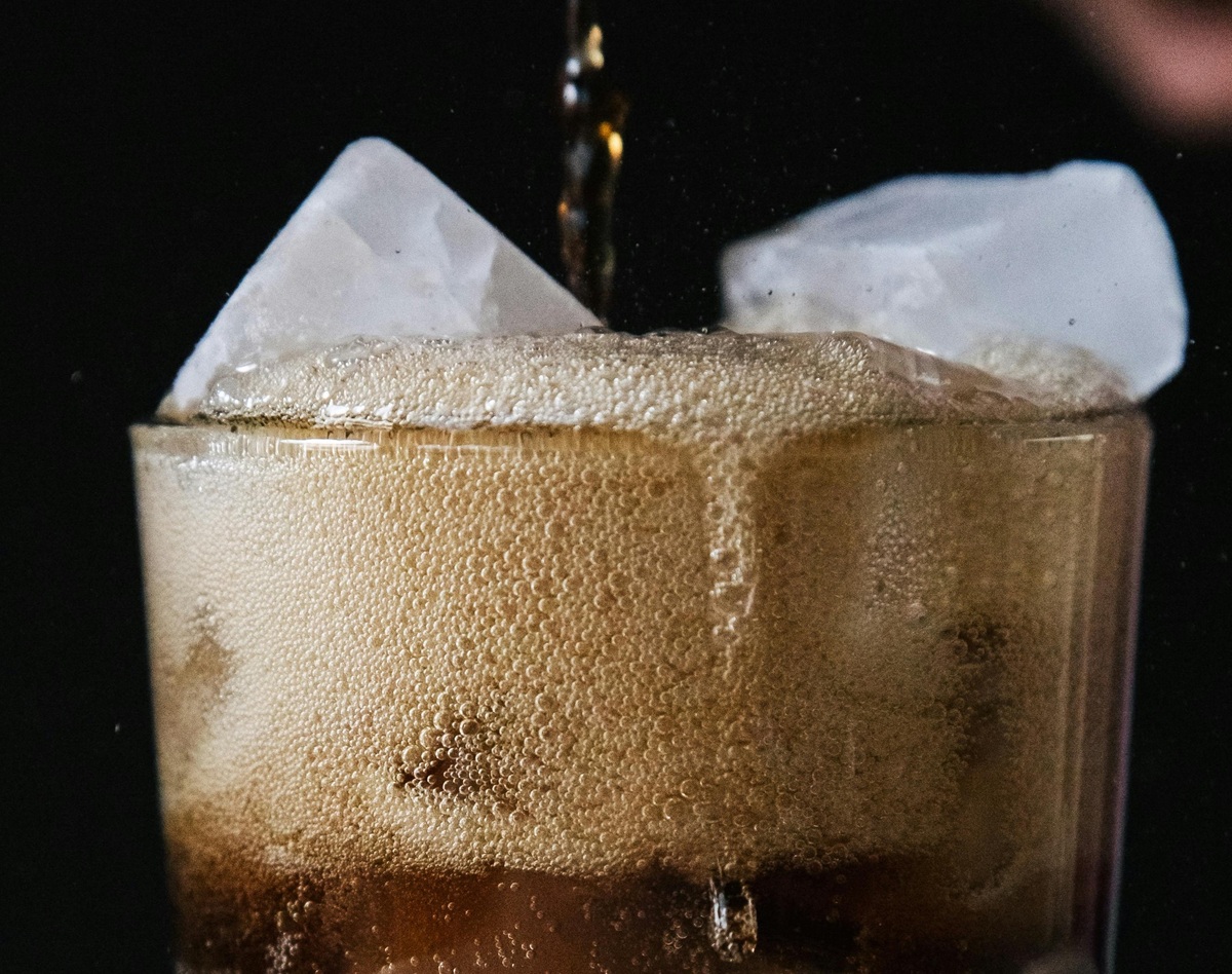 Segundo um estudo, cada porção de refrigerante adoçado com aspartame pode reduzir até 12 minutos de vida