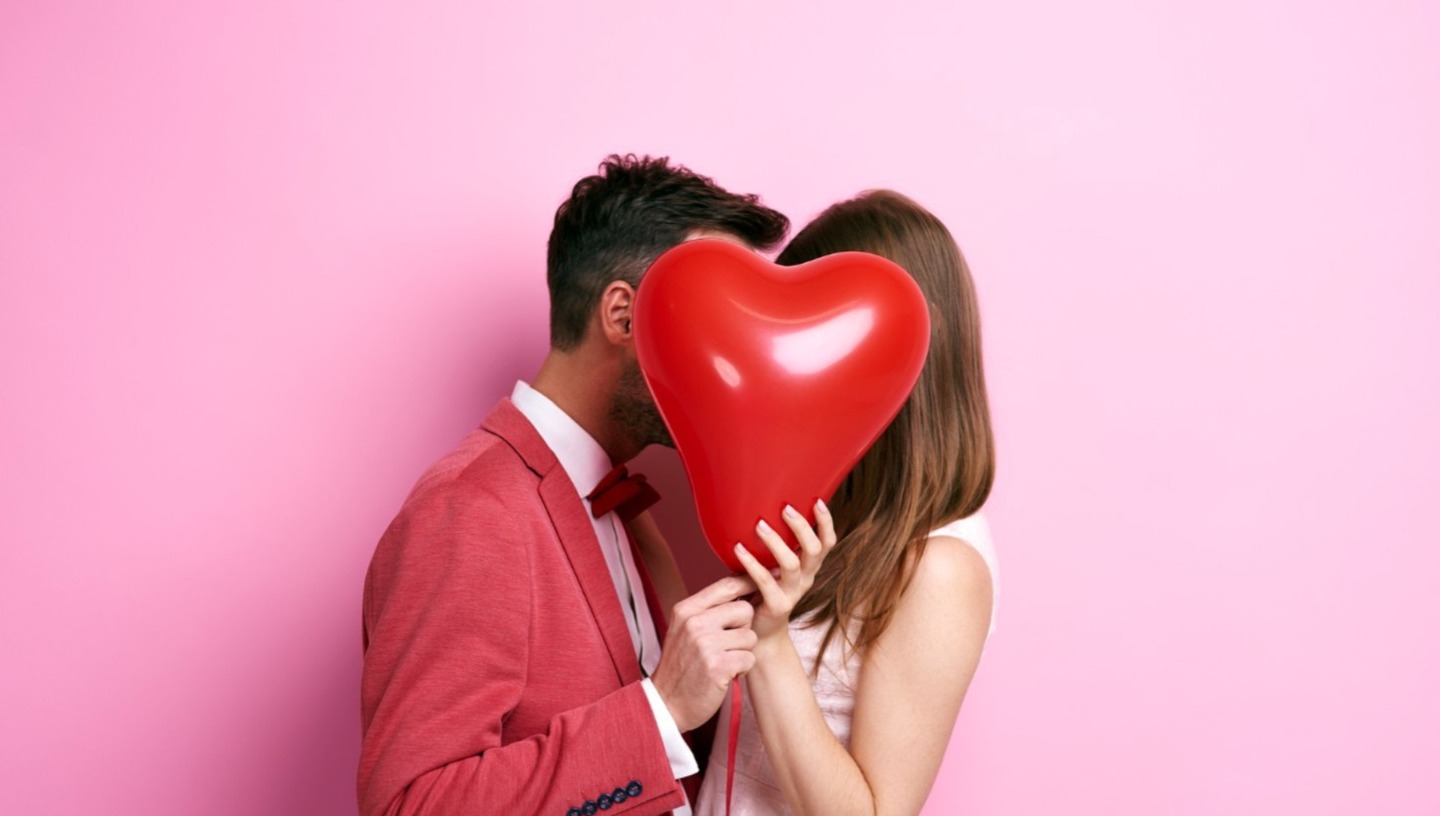 A combinação entre Vênus, planeta do amor, e aspectos que favorecem o diálogo e a sinceridade emocional, cria um campo fértil para novas relações e reaproximações