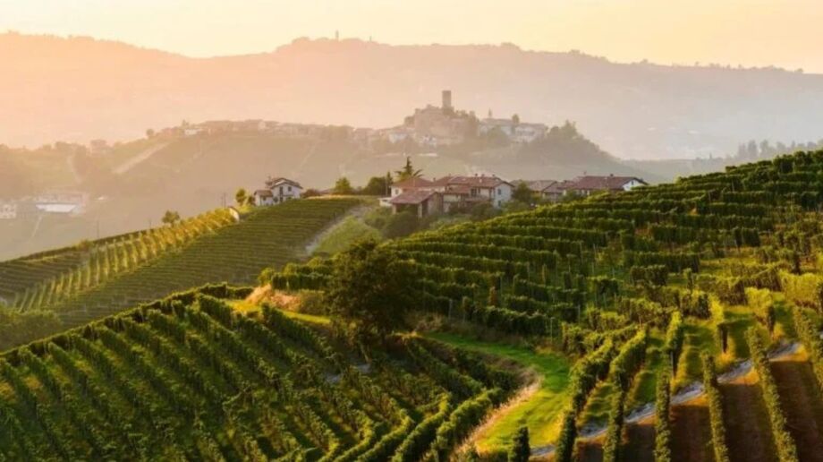 Algumas cidades italianas têm adotado políticas de incentivo financeiro para atrair novos moradores