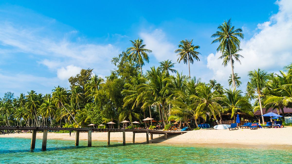Enquanto o Brasil enfrenta alta nos preços de hospedagem e alimentação em cidades turísticas, o Caribe ganha terreno oferecendo pacotes fechados