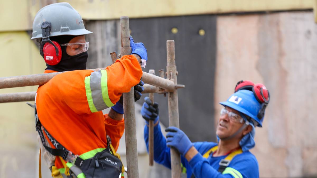 No acumulado de 12 meses de outubro de 2024 a setembro de 2025 foram abertas 377 mil oportunidades. Somente em setembro, o saldo foi de 49 mil novos postos de trabalho