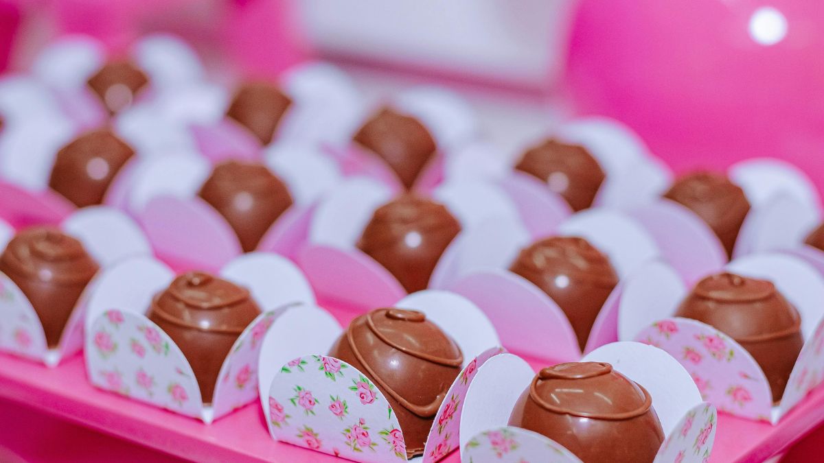 Este bombom surpreende tanto na apresentação quanto na textura única