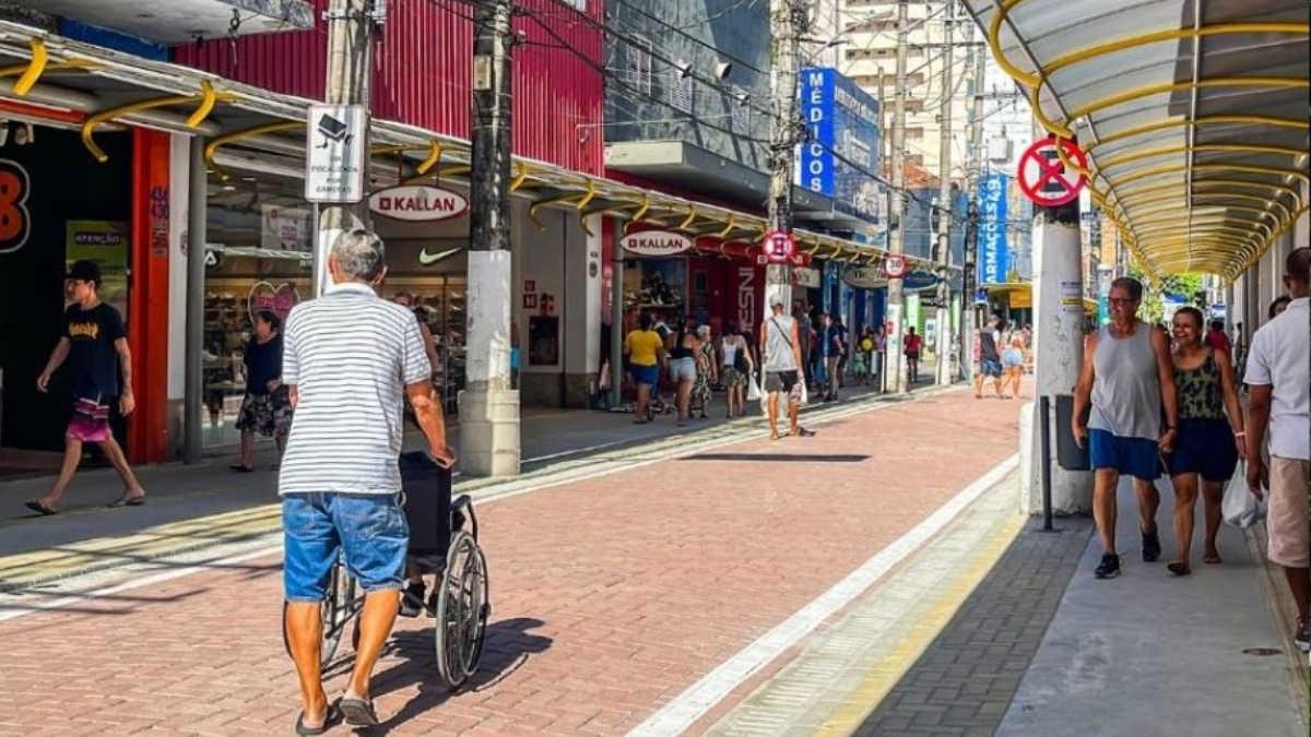 A intervenção ocorre no trecho da Rua Martim Afonso entre as ruas João Ramalho e Frei Gaspar