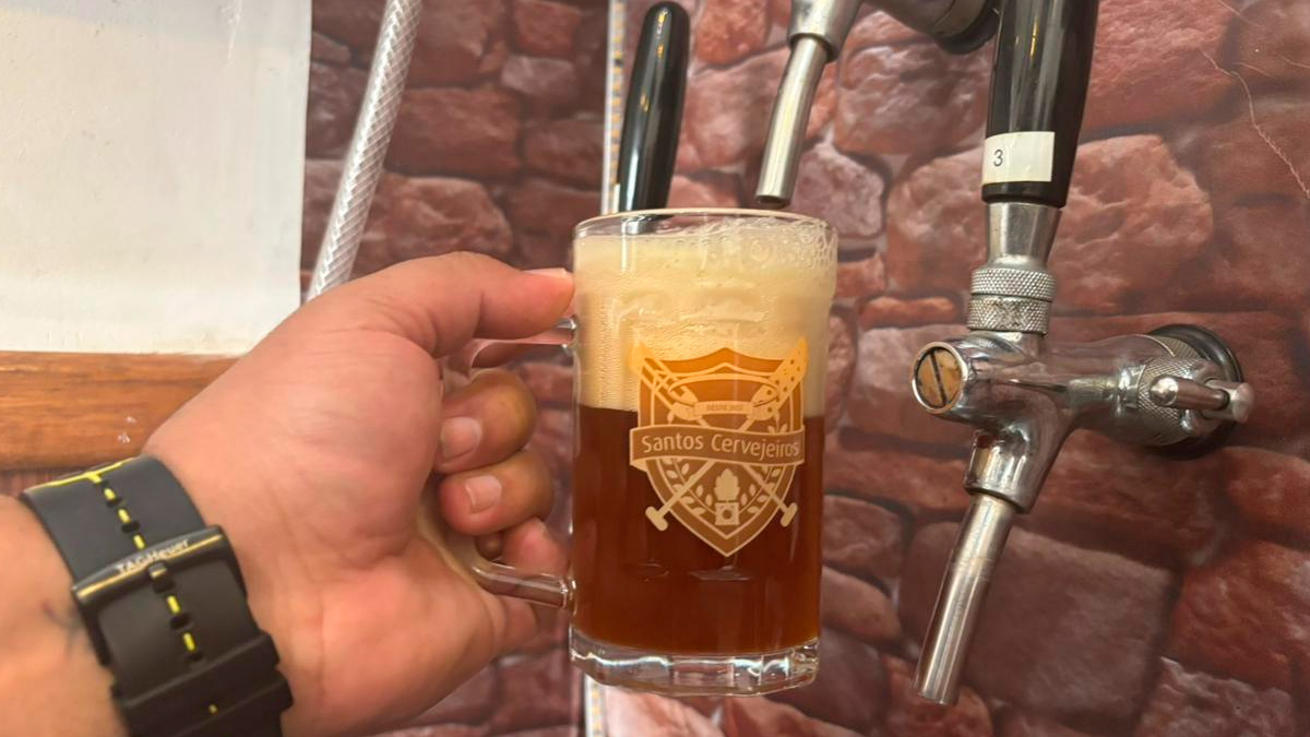 A cena cervejeira de Santos ganhou um capítulo especial com a Santos Cervejeiros