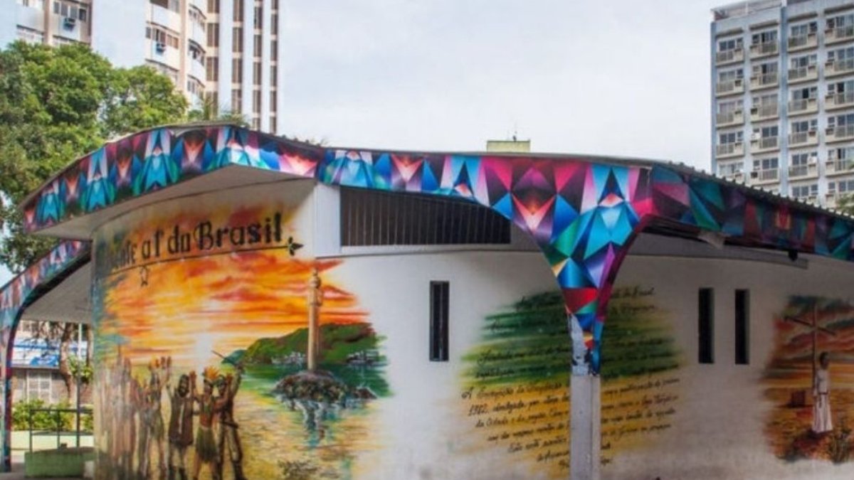 O equipamento receberá novos aparelhos de projeção audiovisual, poltronas, climatização, mobiliário renovado e reparos estruturais