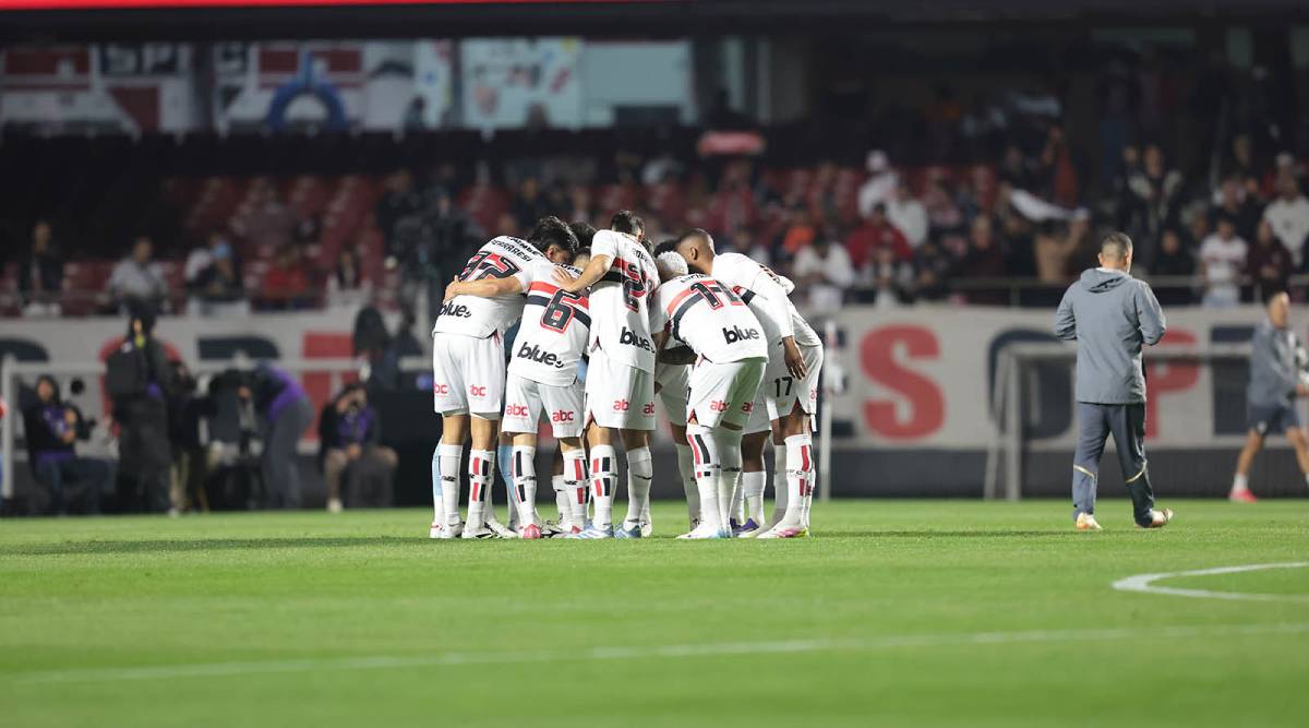 o Tricolor tenta manter a boa fase e somar pontos importantes fora de casa na disputa por uma vaga nas competições internacionais