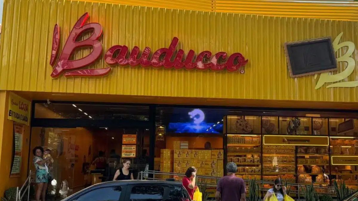 Versões com pequenos defeitos têm descontos, mas itens perfeitos podem valer mais no atacado