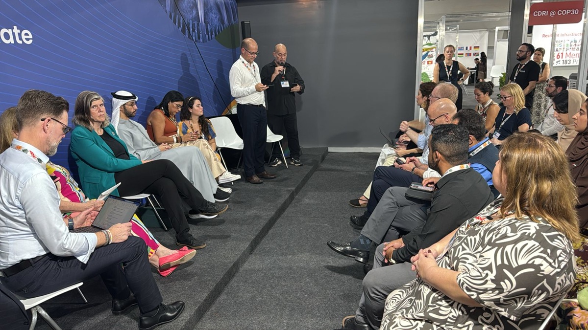 Vice-prefeita Andrea Castro e secretário de Meio Ambiente, Cleiton Jordão, estão em Belém participando da COP 30