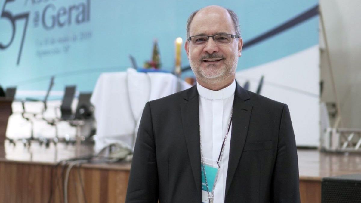Dom Joaquim Giovani Mol Guimarães assume como Bispo da Diocese de Santos
