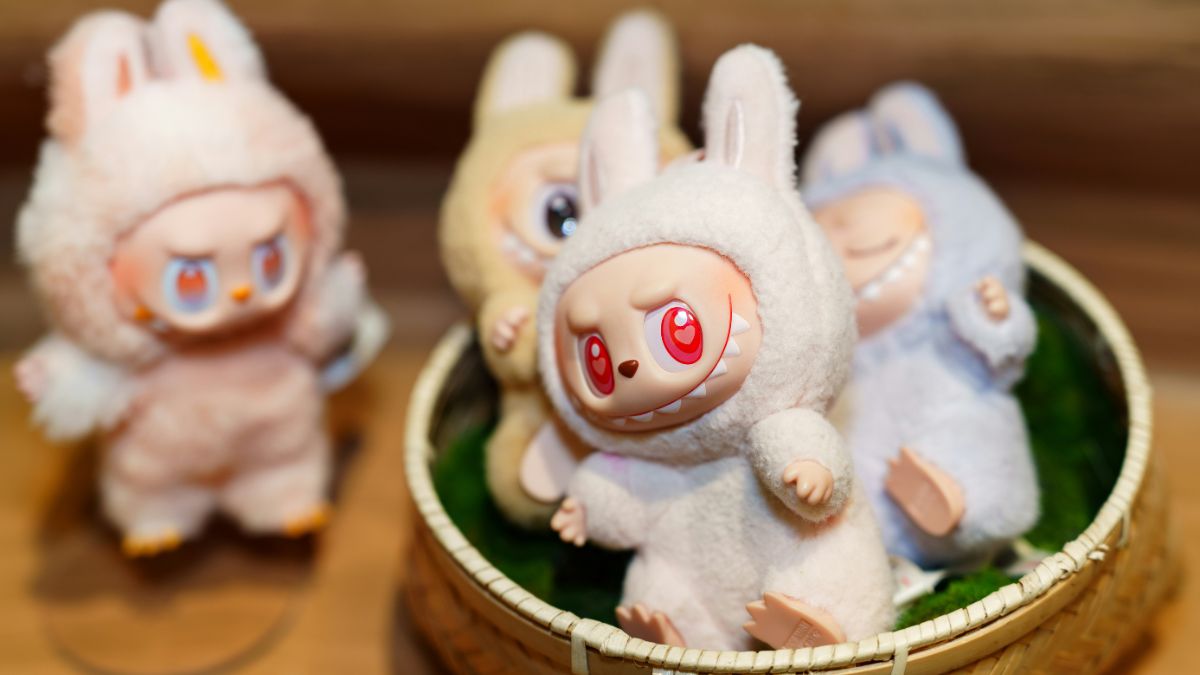 O Labubu virou febre entre as celebridades, mas não é recomendado para o público infantil