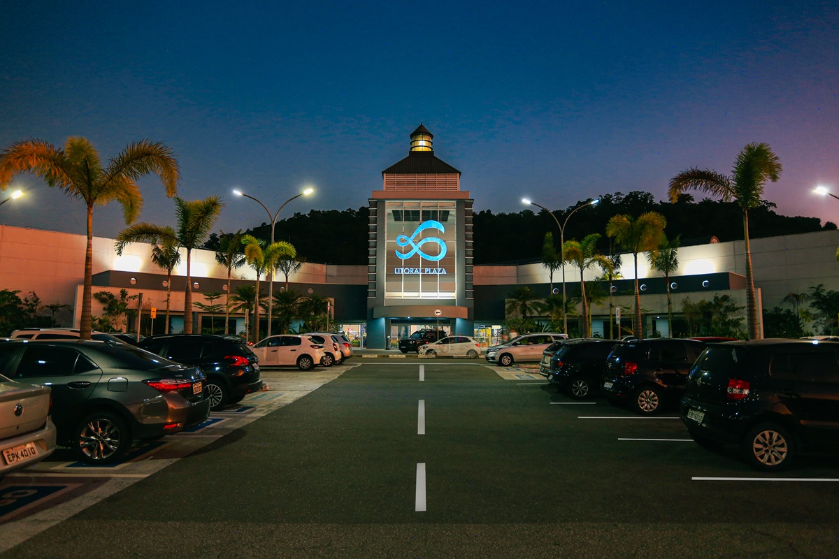 O Litoral Plaza Shopping fica em Praia Grande