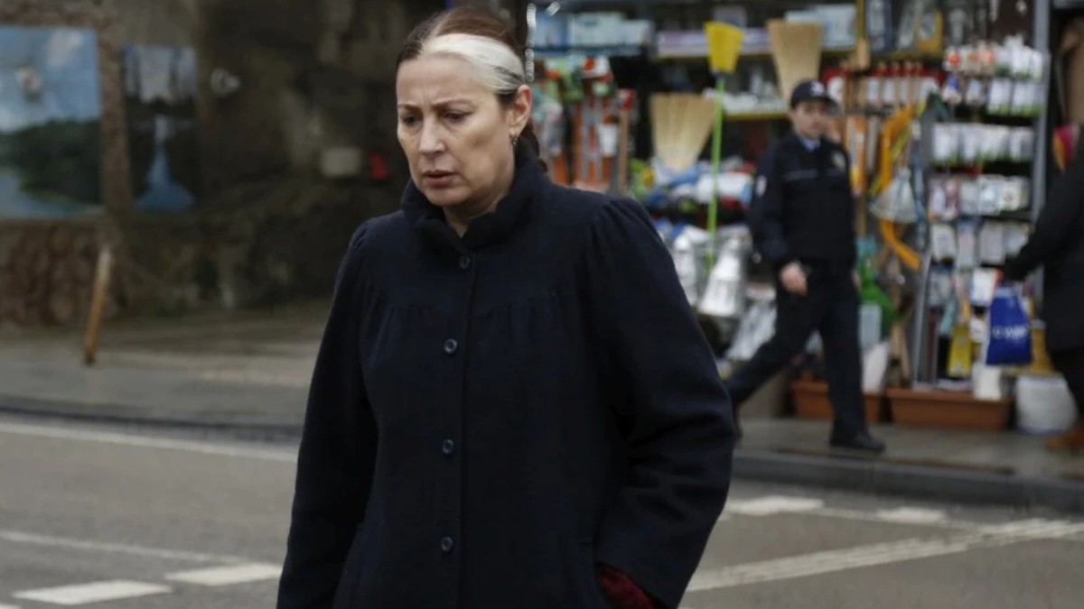 Gonul vai confrontar Zeynep e descobrir o crime que foi cometido