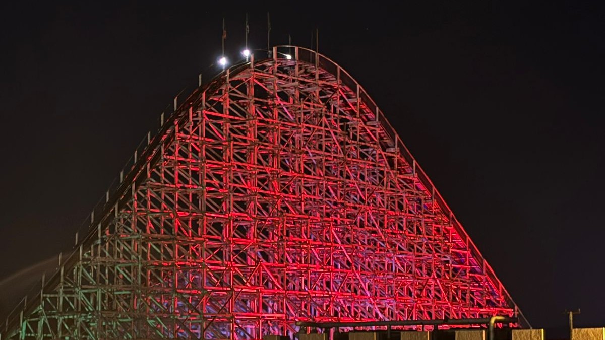 A Montezum deve se tornar uma montanha-russa híbrida em breve