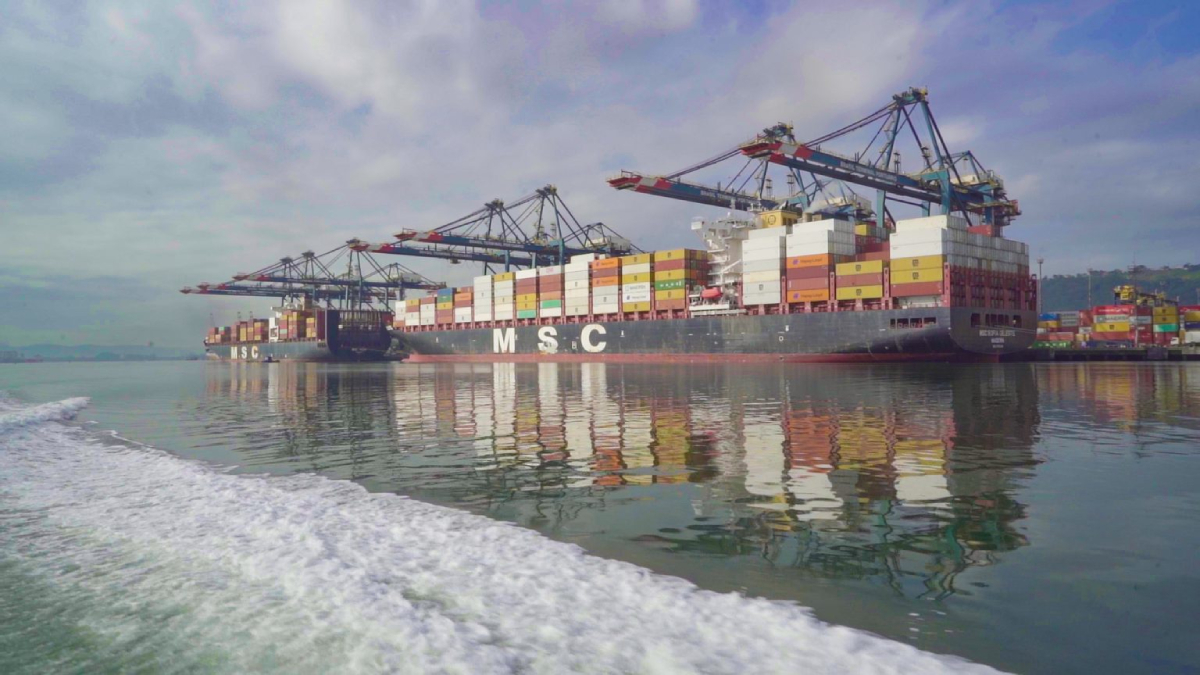 A movimentação total de cargas também apresentou forte expansão