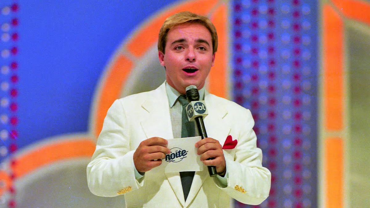 A atração marcou as noites da emissora entre 1982 e 1992 sob comando de Gugu Liberato