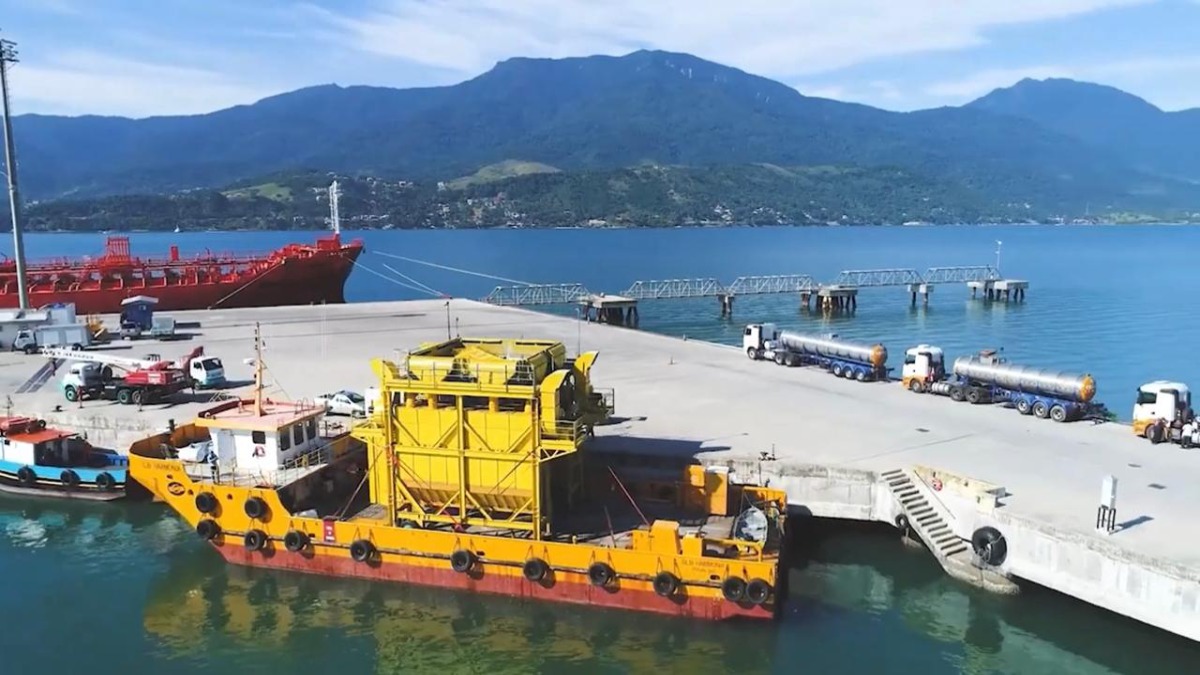 Entenda tudo o que aconteceu no porto de São Sebastião