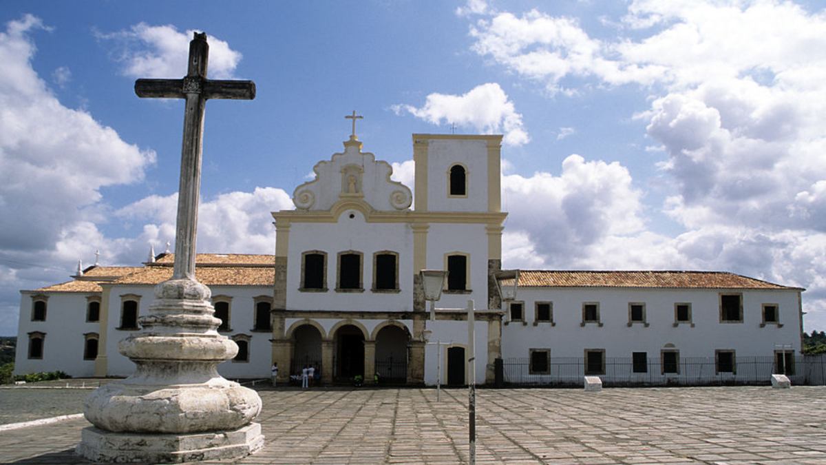 Conheça os segredos da quarta cidade mais antiga do Brasil e seus monumentos históricos