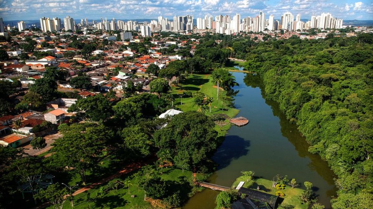 Goiânia recebeu o selo internacional de Cidade Árvore do Mundo concedido pela FAO e pela ONU