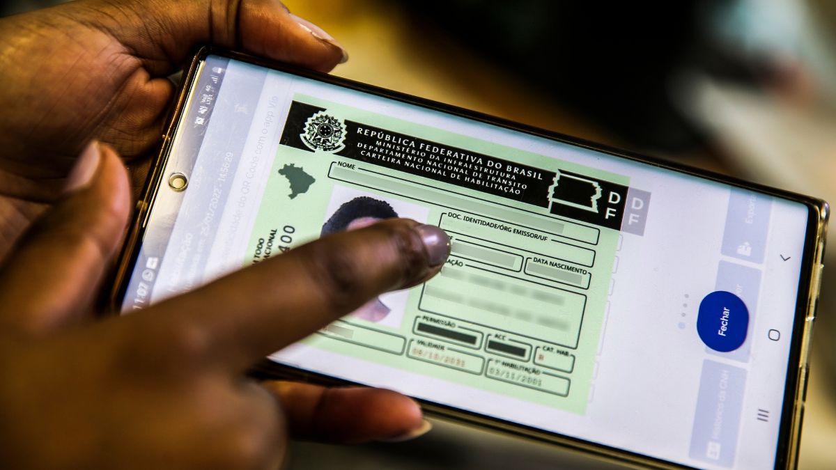 A CNH brasileira passa a ser aceita enquanto estiver dentro do prazo de validade original