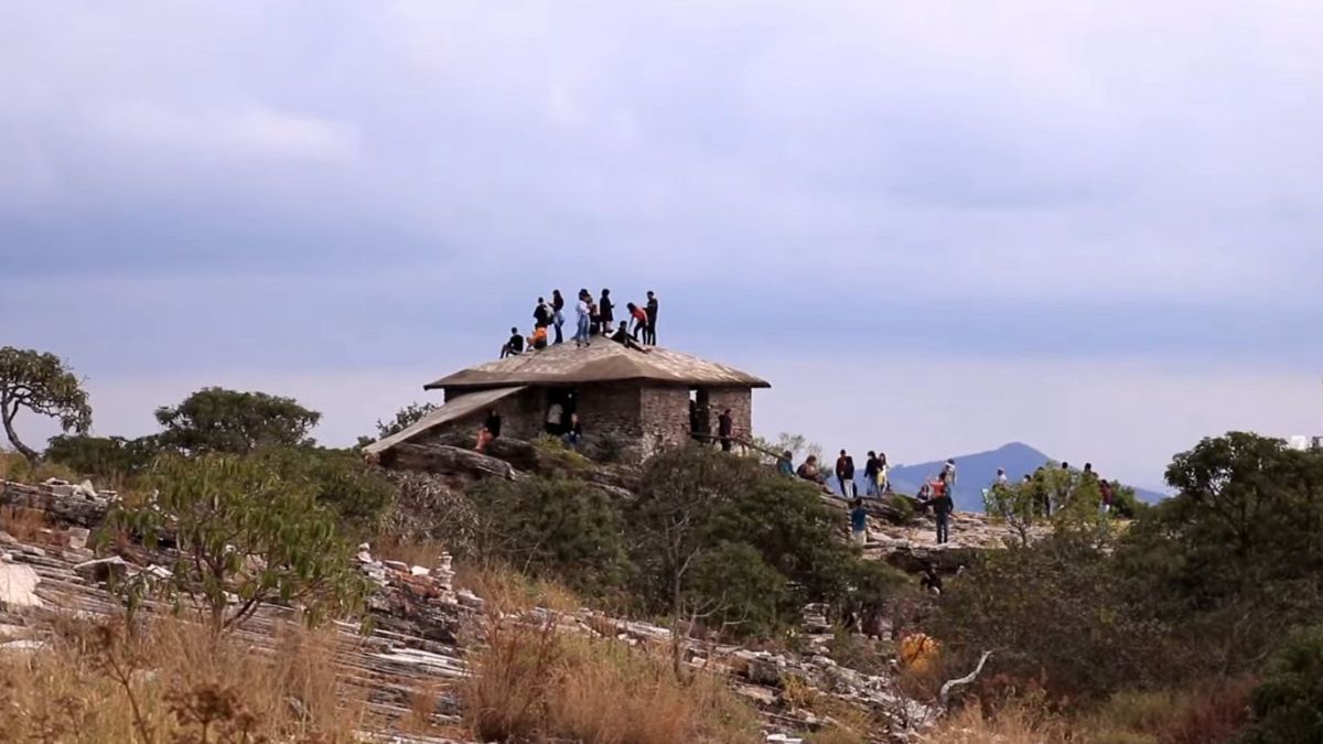 Para São Tomé das Letras, essa lenda se tornou um pilar de sua identidade cultural e espiritual
