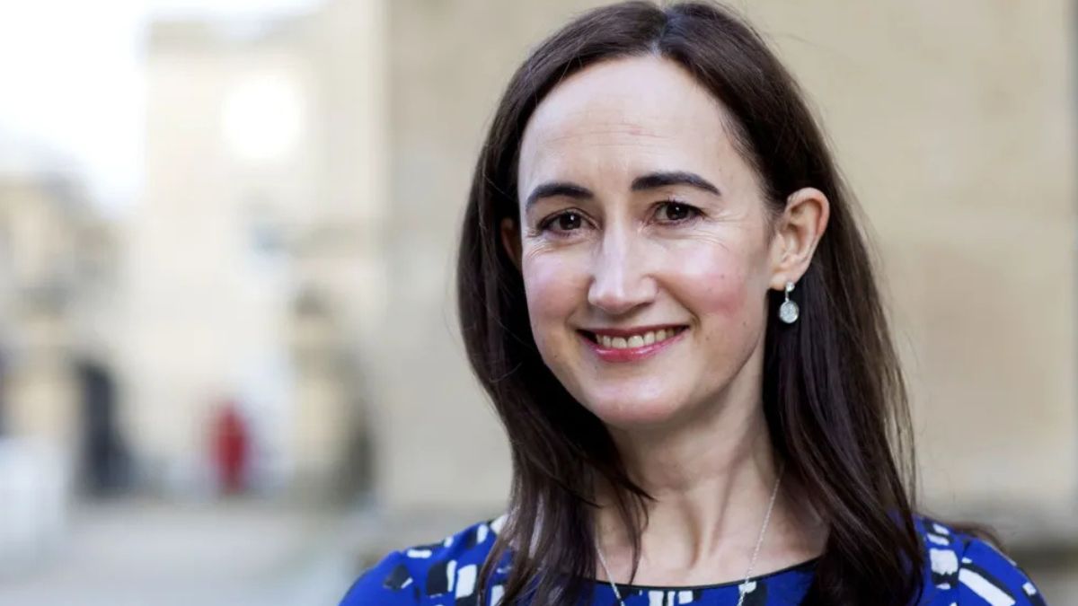 Além da série 'Becky Bloom', escritora publicou romances independentes que se tornaram best-sellers