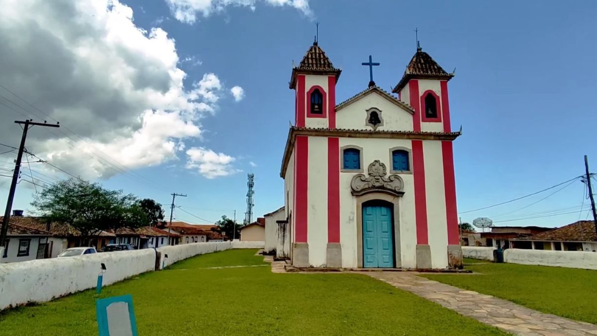 Localizado a mais de 1.200 metros de altitude, Lavras Novas mantém um clima predominantemente ameno