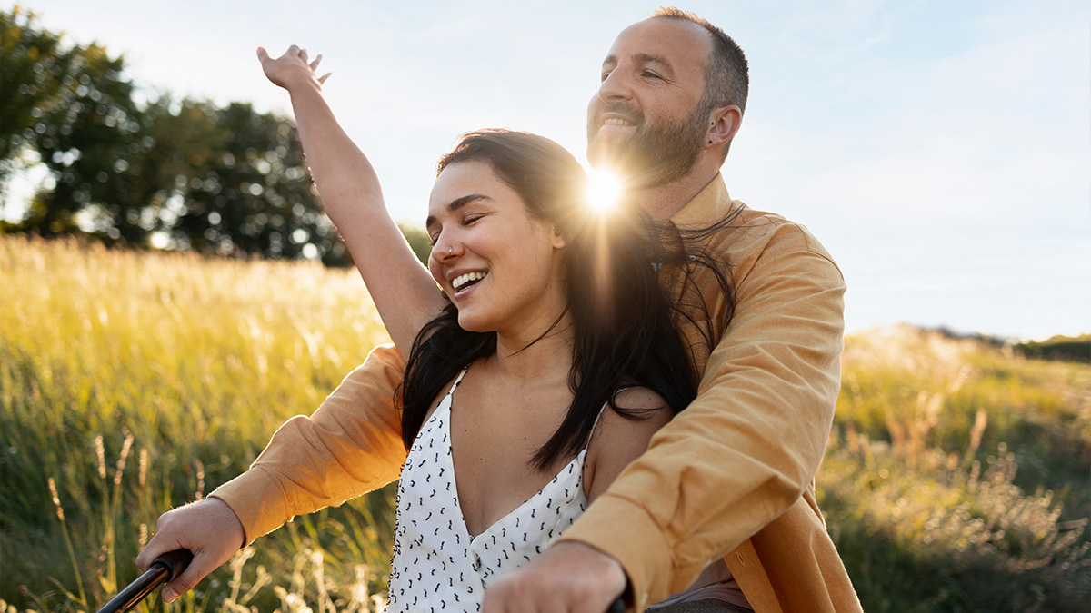 Tradicionalmente associado à pureza, o branco simboliza inocência, honestidade e empatia.