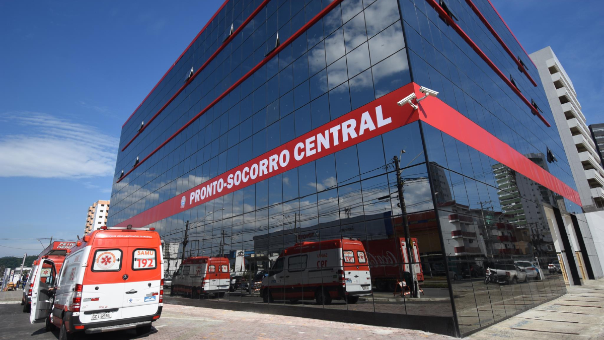 A cidade conta com três unidades que operam 24 horas por dia