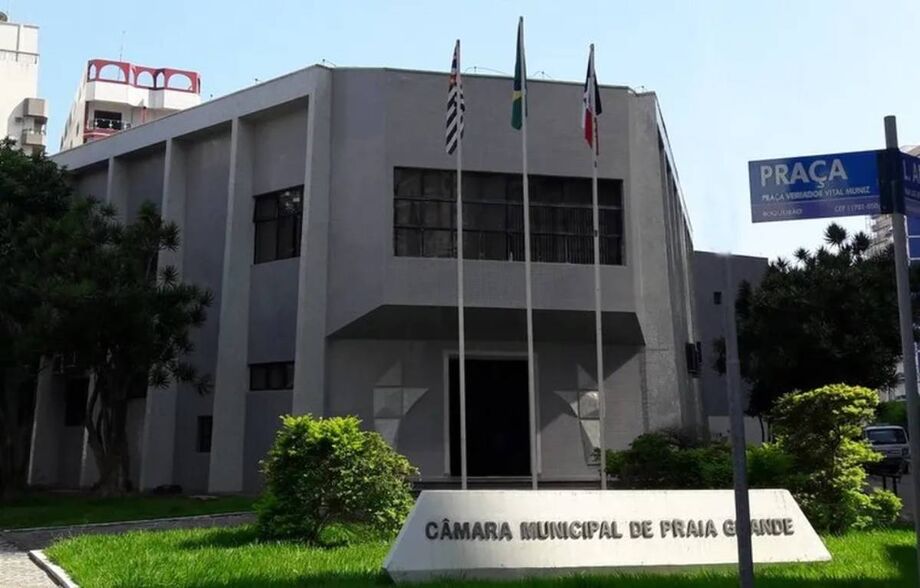 O ofício foi apresentado pelo vereador Paulo Cesar Monteiro Silveira