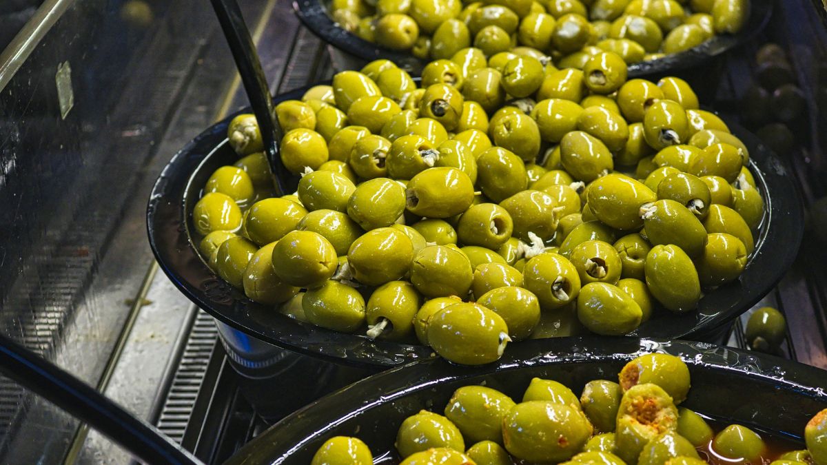 Muita gente não sabe, mas os caroços de azeitona podem ser transformados em utensílios domésticos