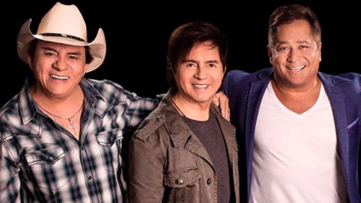 Chitãozinho & Xororó e Leonardo estão escalados para a abertura da Estação Verão da PG