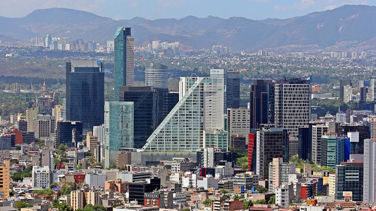 Veja a lista de destinos que provam que viajar para fora do Brasil é possível com pouco dinheiro