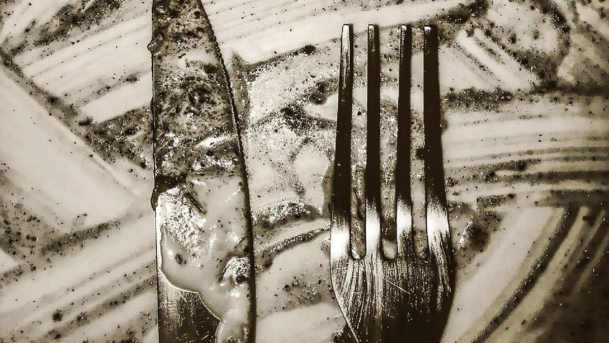 Retire o excesso de óleo antes de limpar