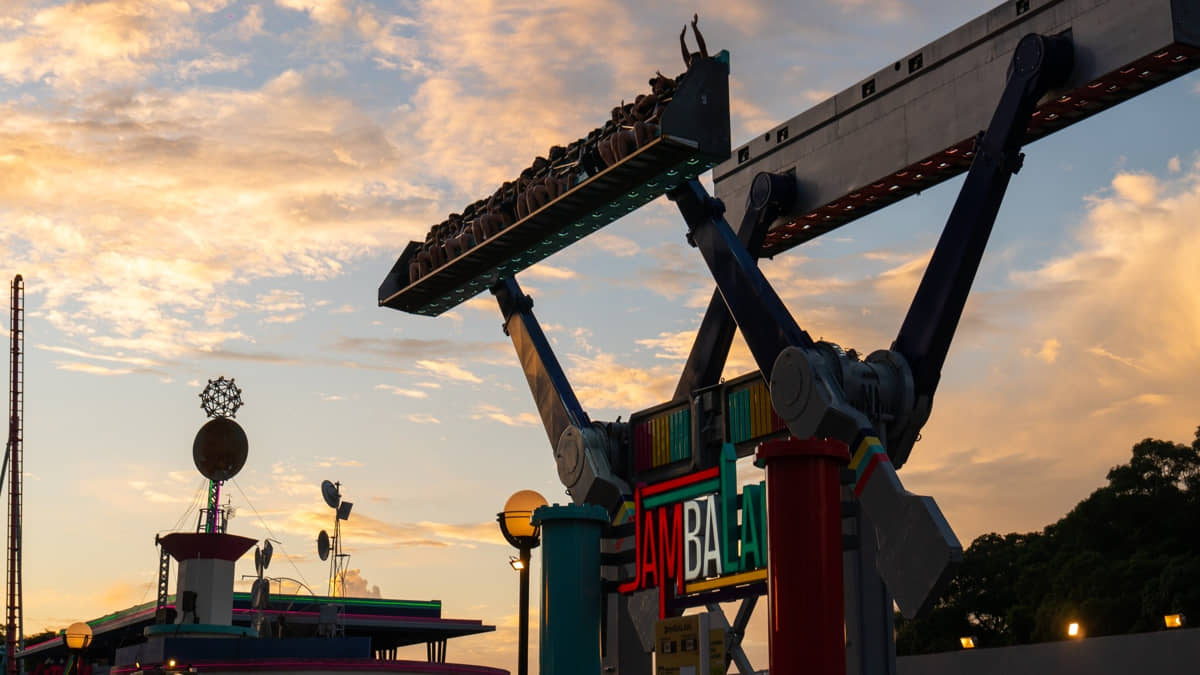 O famoso giro do 'Jambalaia', atração do Hopi Hari, em Vinhedo, no interior de SP