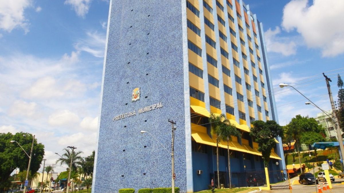 Prefeitura abre vagas para professores de diversas áreas